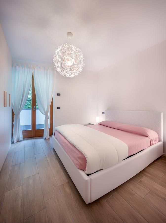 Residenza Finestra Sul Parco Apartment Comano Terme Ngoại thất bức ảnh