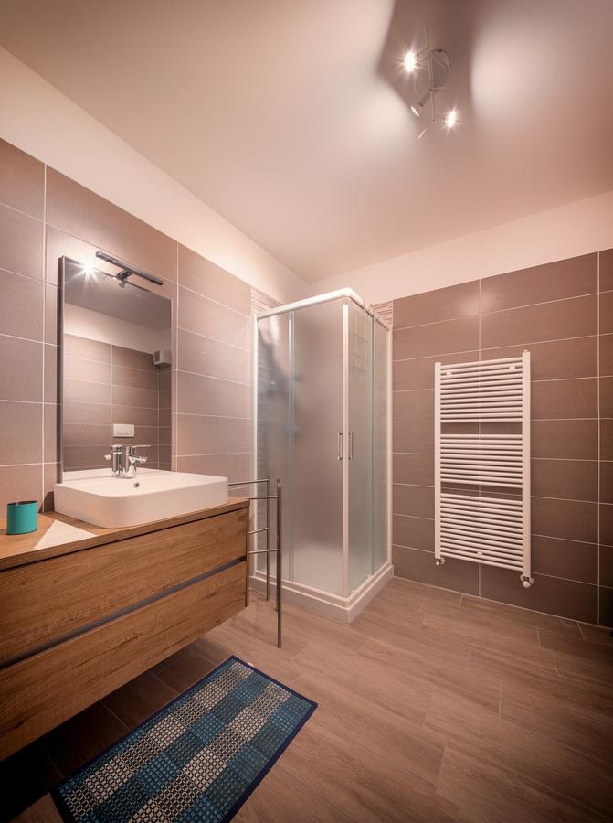 Residenza Finestra Sul Parco Apartment Comano Terme Ngoại thất bức ảnh