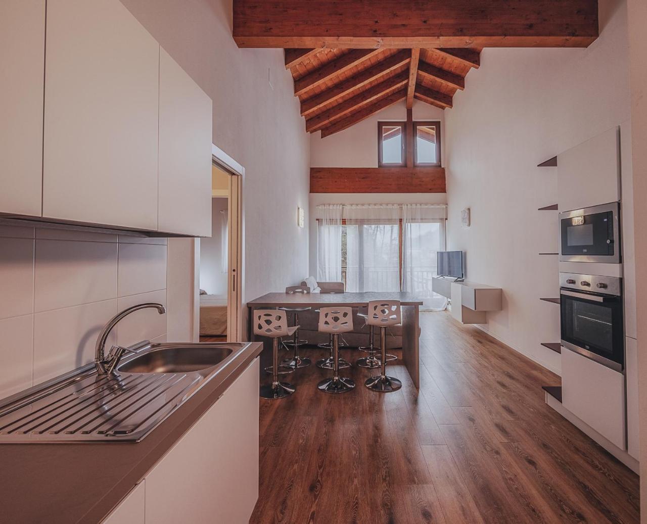 Residenza Finestra Sul Parco Apartment Comano Terme Ngoại thất bức ảnh