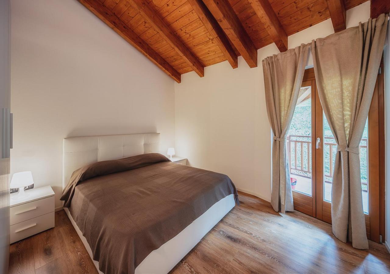 Residenza Finestra Sul Parco Apartment Comano Terme Ngoại thất bức ảnh